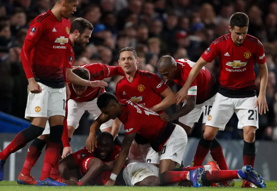 乐鱼体育登陆入口-塞维利亚击败强敌，登顶积分榜！