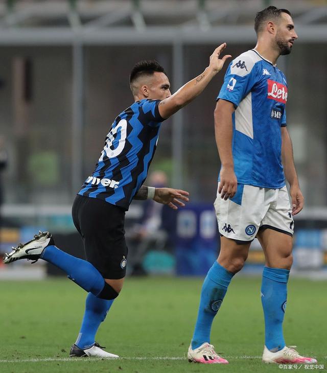 乐鱼体育在线娱乐-那不勒斯客场失利，赛季压力增加