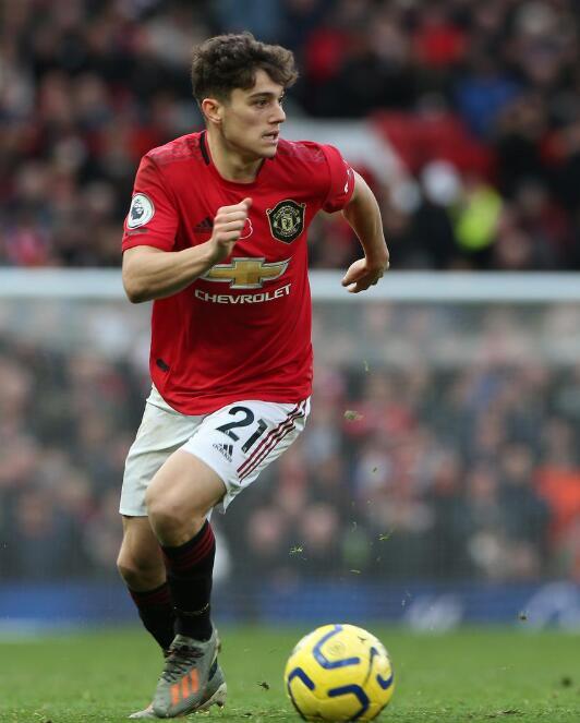 乐鱼vip注册-秘鲁绝杀波兰，罗本送出助攻